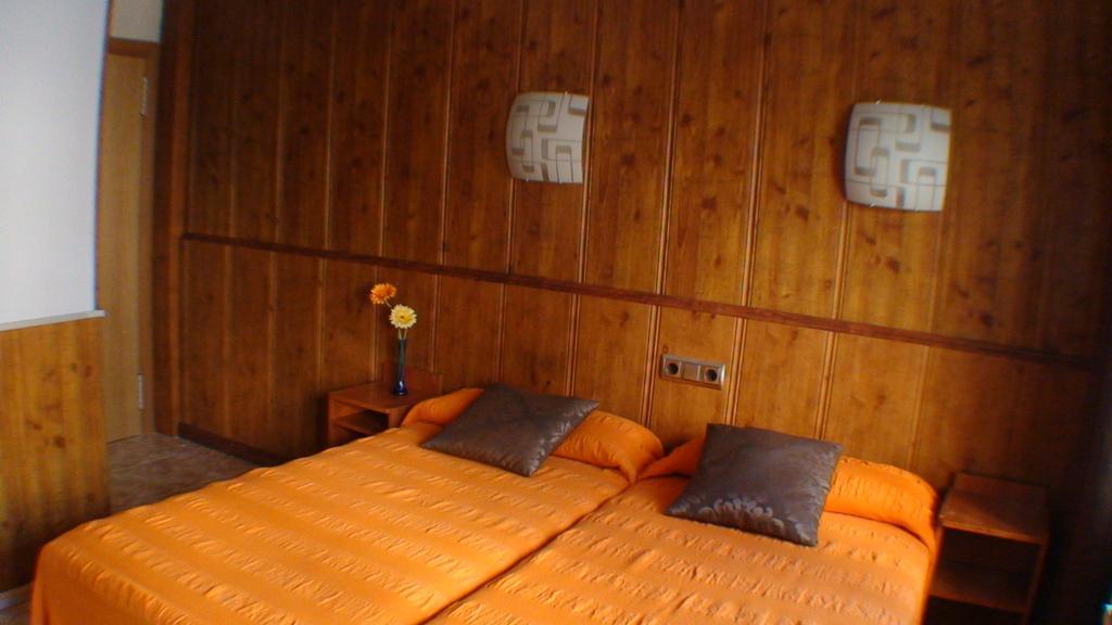 Twin Room,416935902:JPEG