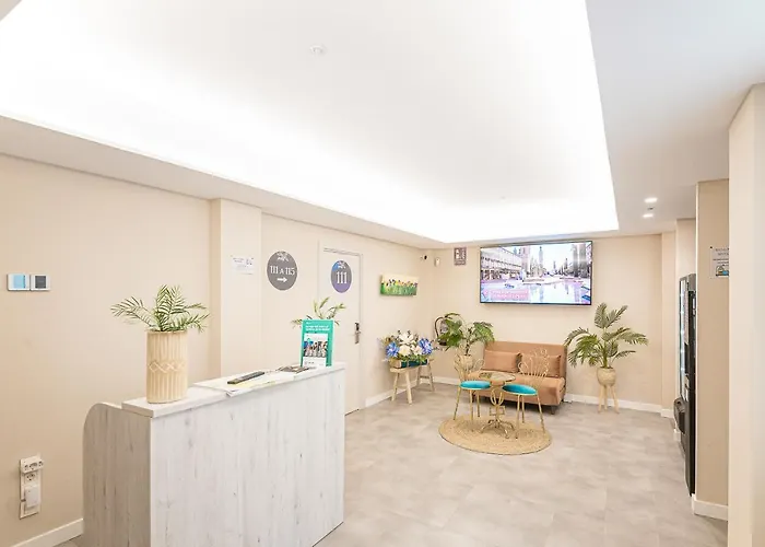 Hotel de lujo: Hostal Plaza Boutique - Solo adultos