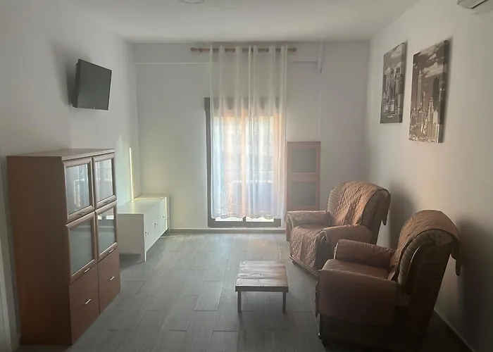 La Ferroviaria - No Fumadores - Suite 1 Dormitorio y Balcón- Sin Ascensor